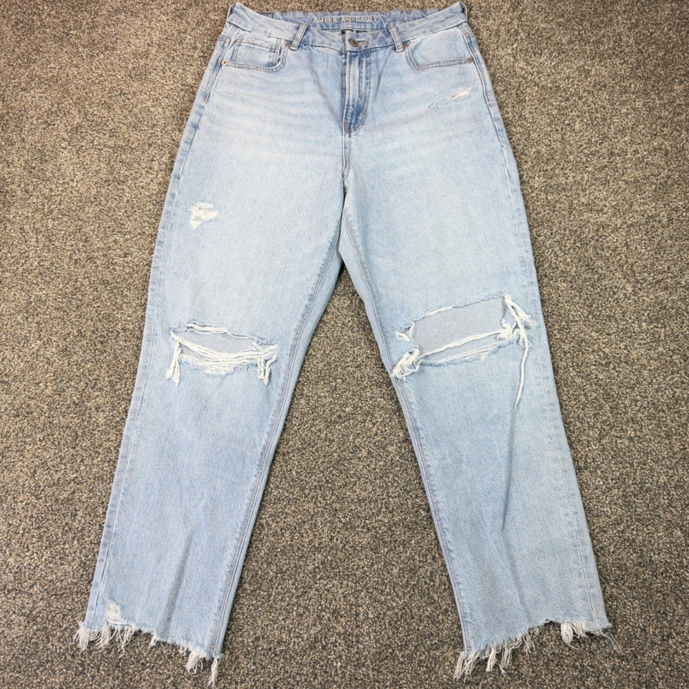 Light Blue Distressed Women's Jeans - High Waist Relaxed Fit